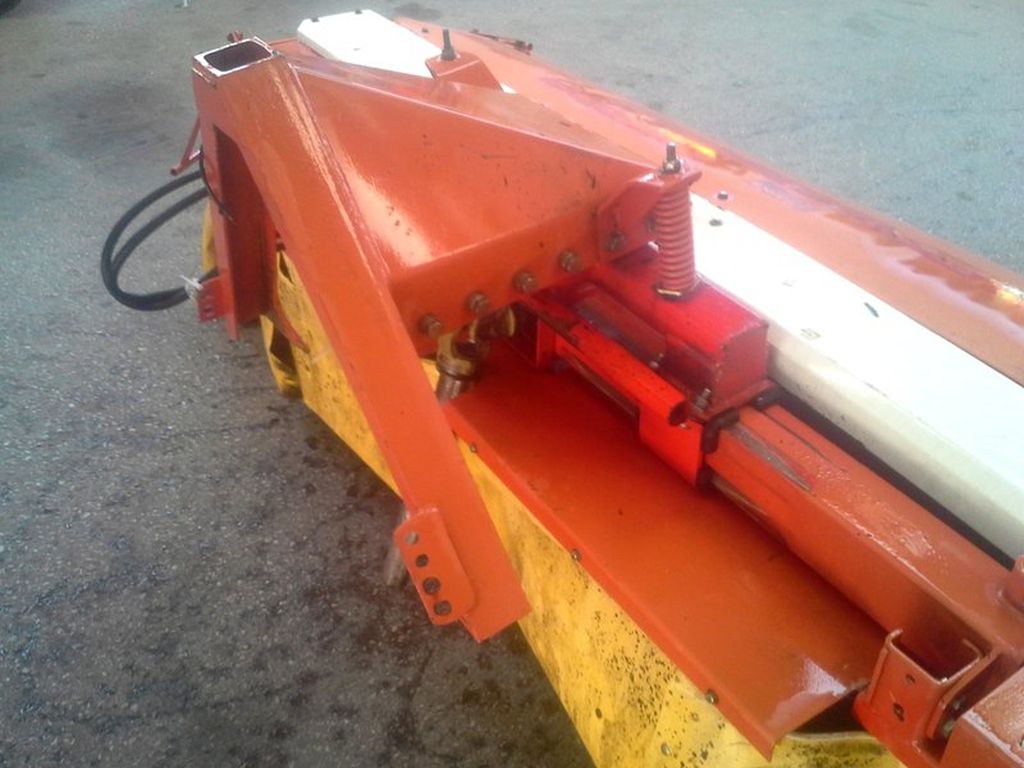 p-ttinger-cat-260-alpin-landtechnik-hohenwarter-qualit-t-schafft